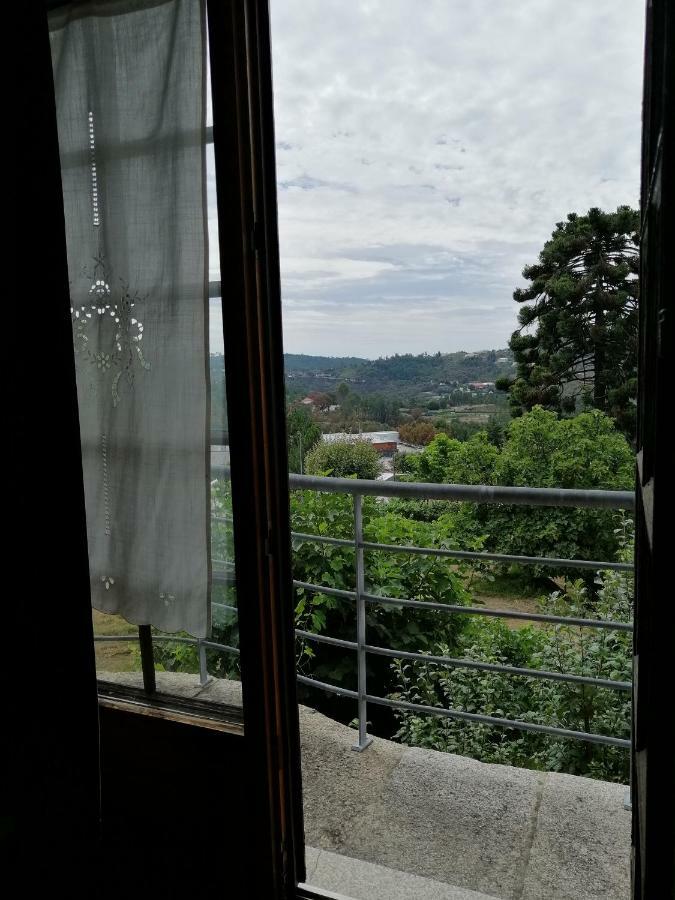 Maison d'hôtes Alvores Do Tempo - Quinta De Turismo Rural à Castro Daire Chambre photo